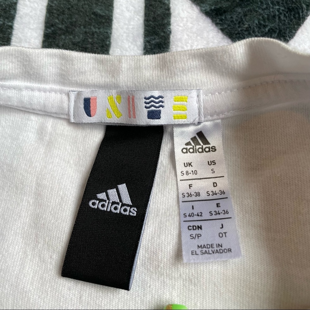 Adidas Original Global Citizens Embroidered Logo Cropped White Tee - Picture 10 of 11